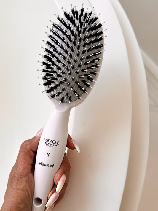 Miracle Brush™ — Effortless Hair, Every Day.